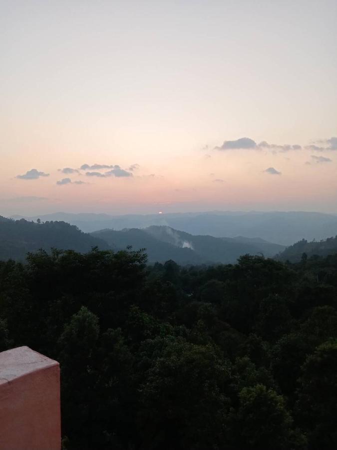Terre Terrace Glamping - Doichang Ban Huai Khai Luaran gambar